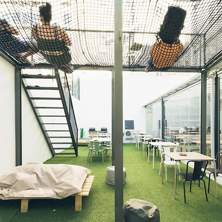 ホステル Wot Patio Social *
