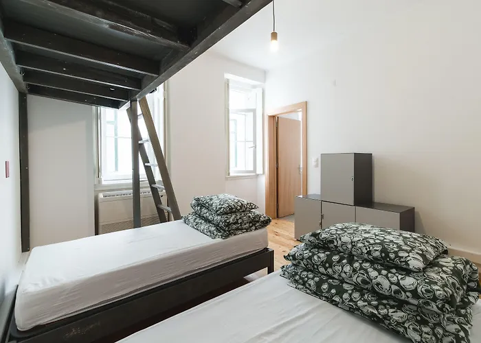 Wot Patio Social * Lissabon