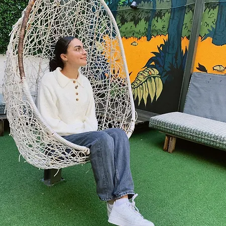 بيت شباب Wot Patio Social *