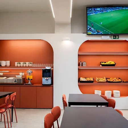 Wot Patio Social بيت شباب Lisboa