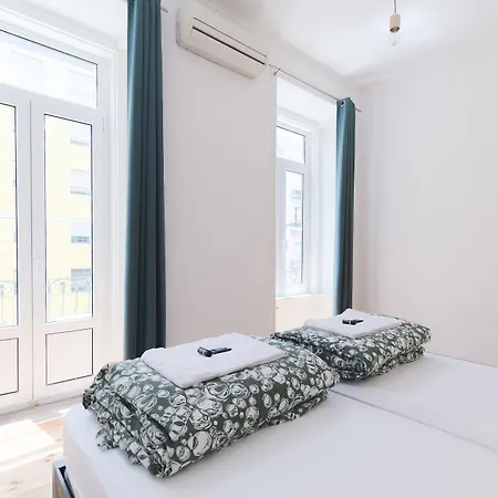 旅馆 Wot Patio Social