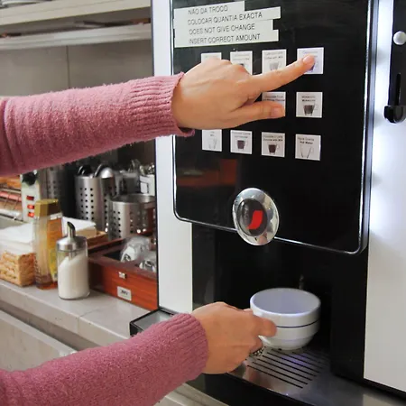 Wot Patio Social بيت شباب Lisboa