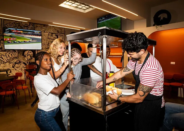 Auberge de jeunesse Wot Patio Social *