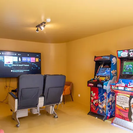 Wot Patio Social Hostel *