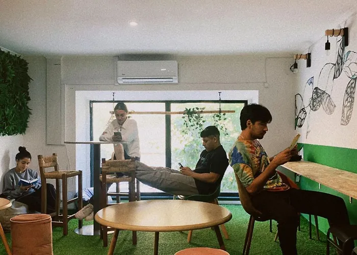 Wot Patio Social Hostel *