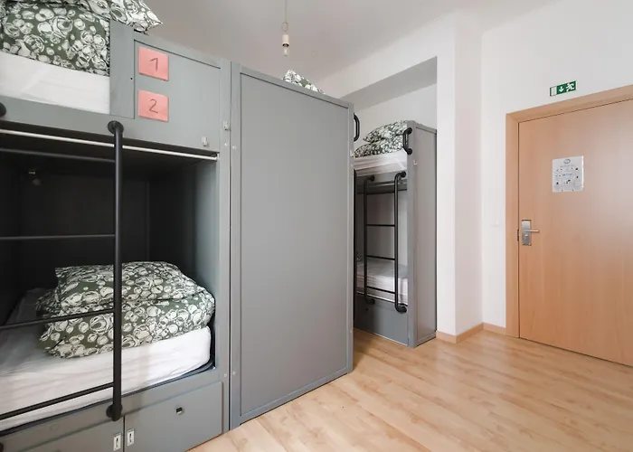 Hostel Wot Patio Social