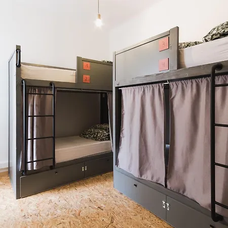 Hostel Wot Patio Lisboa