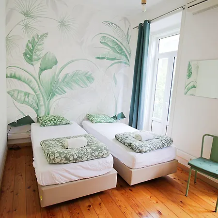 Wot Patio Social * Lissabon