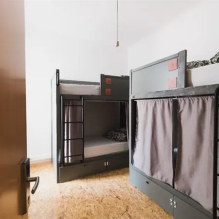 Wot Patio Hostel