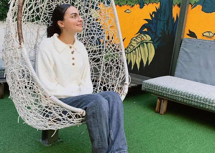 אכסניה Wot Patio Social *